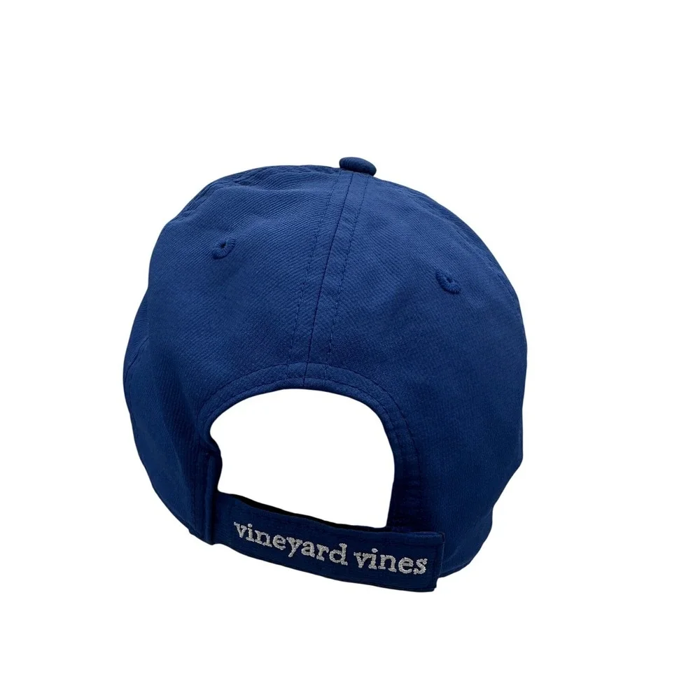 Vineyard Vines sport classic